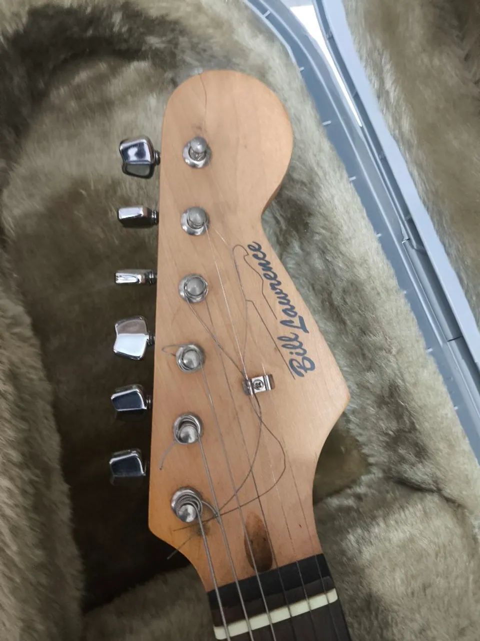 Guitarra stratocaster - Foto 2