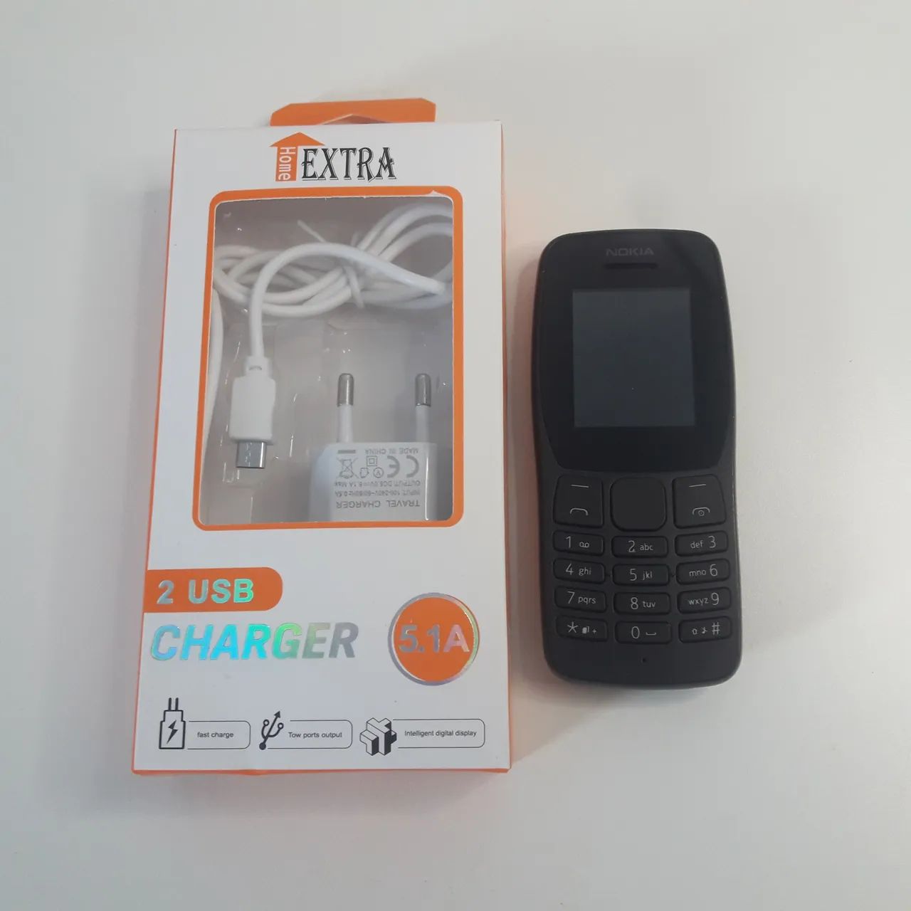 Celular para idosos + carregador