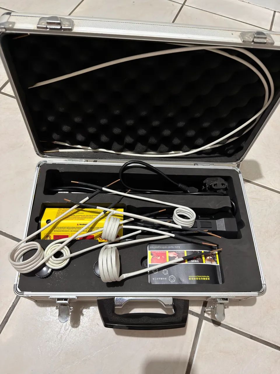 Aquecedor de indução eletromagnética portátil,