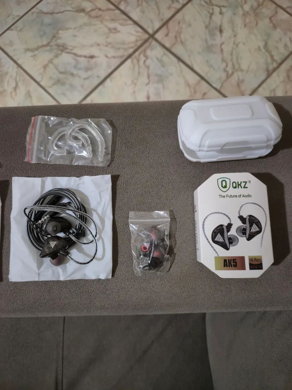 Fone QKZ AK5 C/ Microfone e Controle de Volume - Foto 5