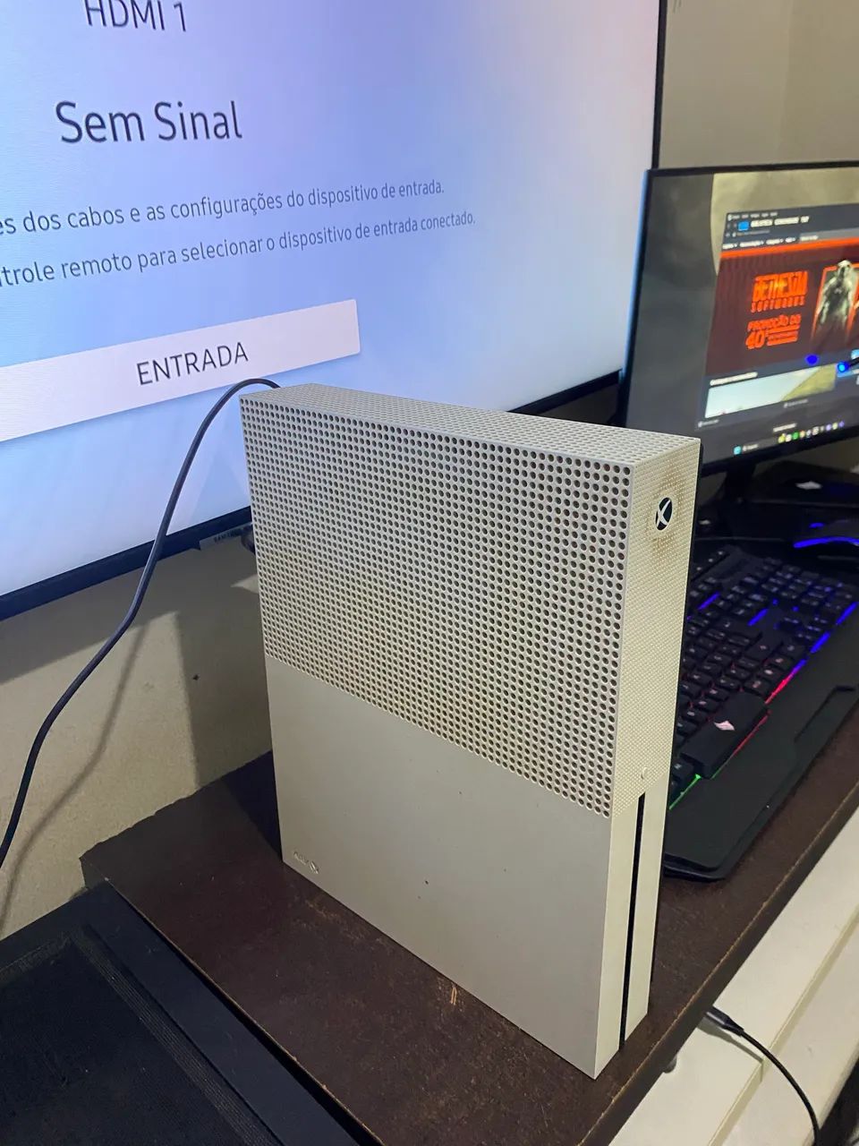 Xbox One S 1tb - Foto 2