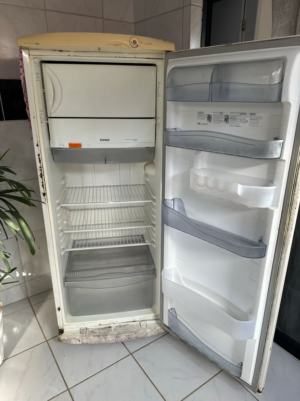 Geladeira consul 320L - Foto 2
