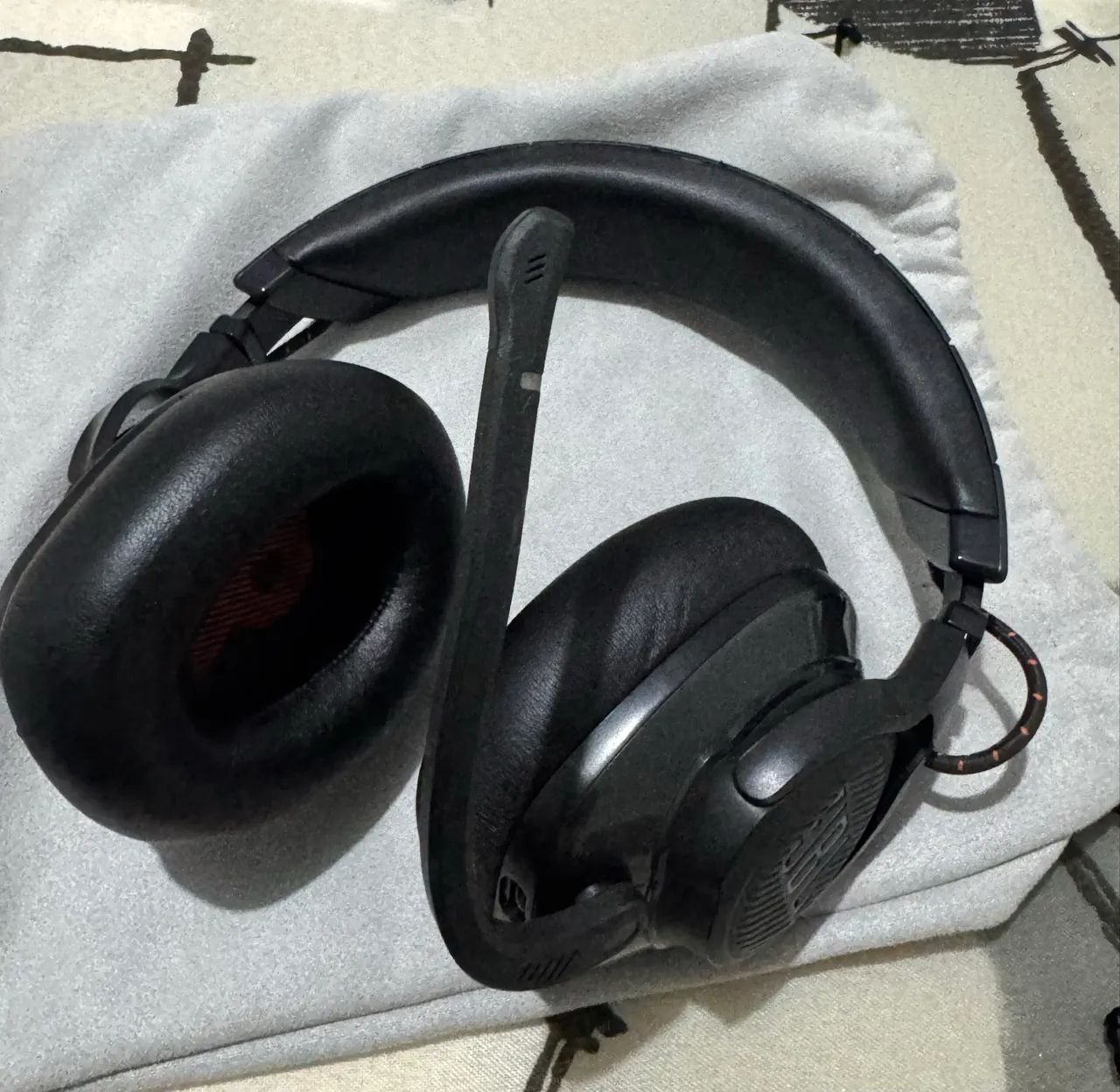 JBL Quantum 610 wireless - Foto 2