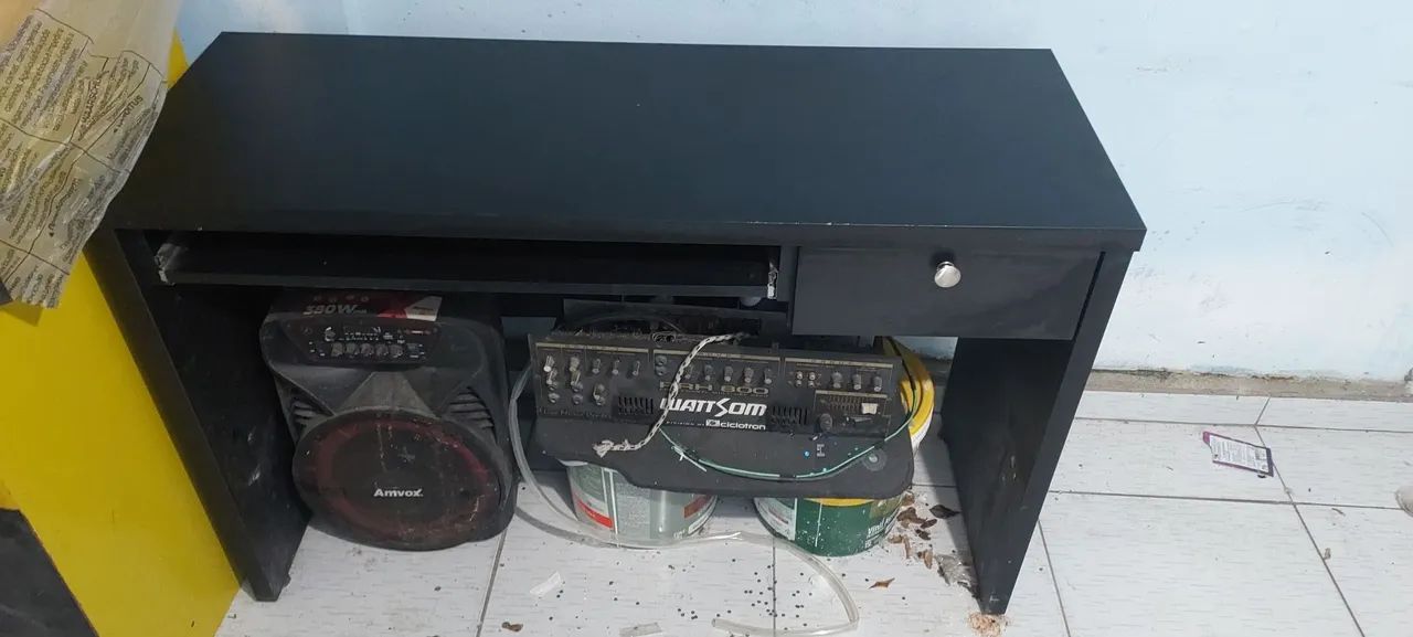 Vendo mesa para escritório 