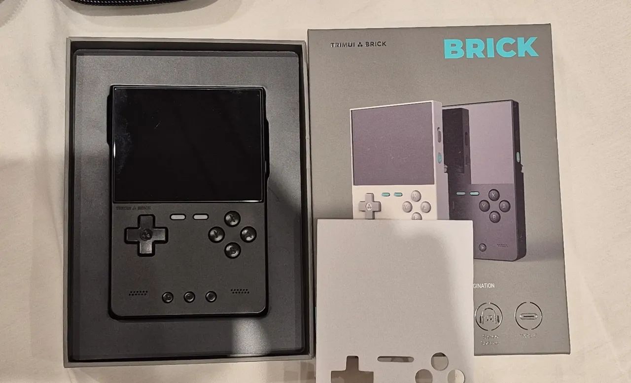 Trimui Brick Preto com micro sd 128gb - Foto 4