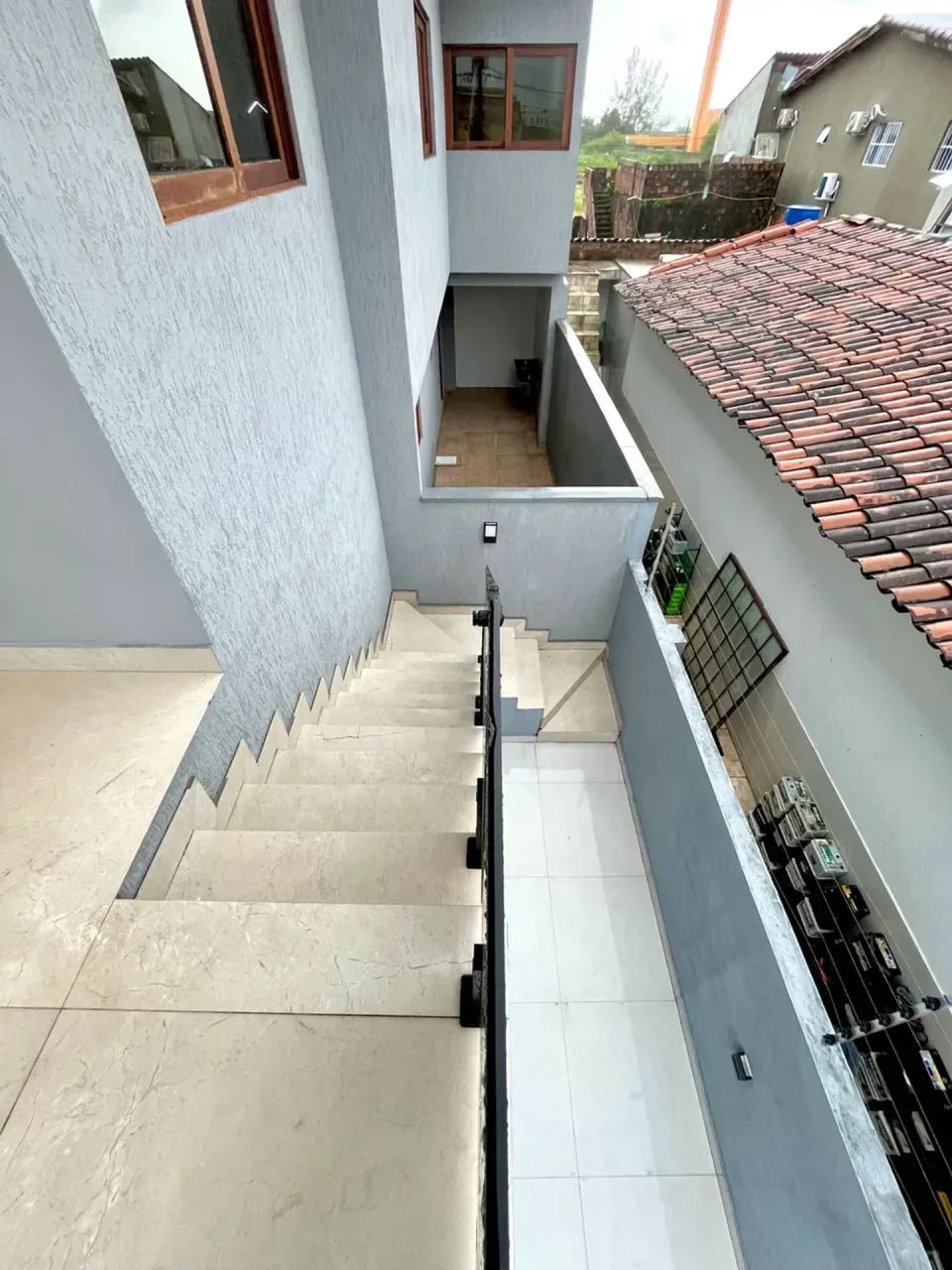 OPORTUNIDADE | CASA COM VARANDA NO ESPLANADA - Foto 2