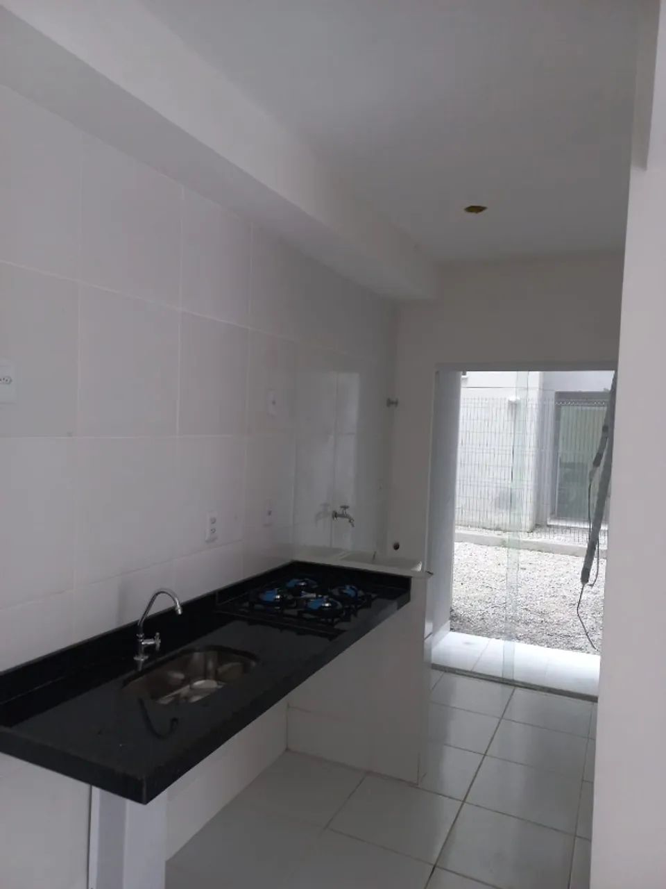 LINDO APARTAMENTO DE 3 QUARTOS NO BOSQUE LAUSANNE - Foto 12