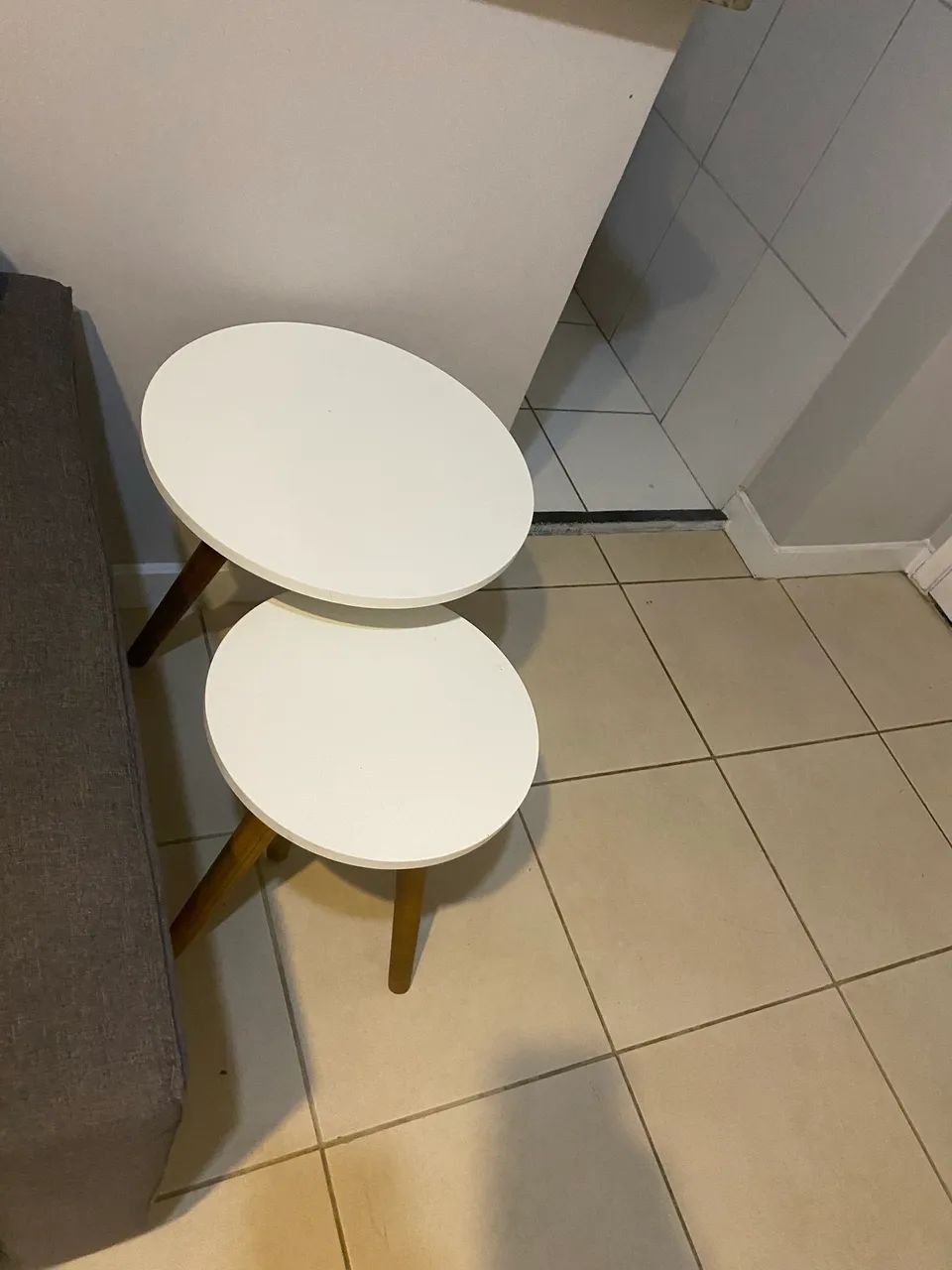 Round Corner Table65105016958465121