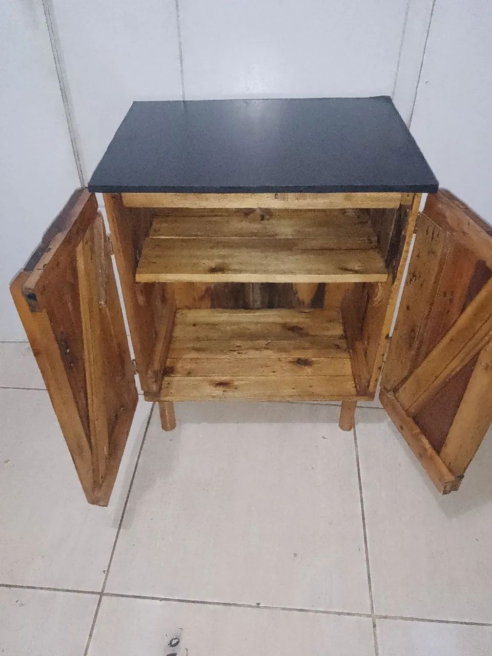 Peça rústica feita de palete  - Foto 4