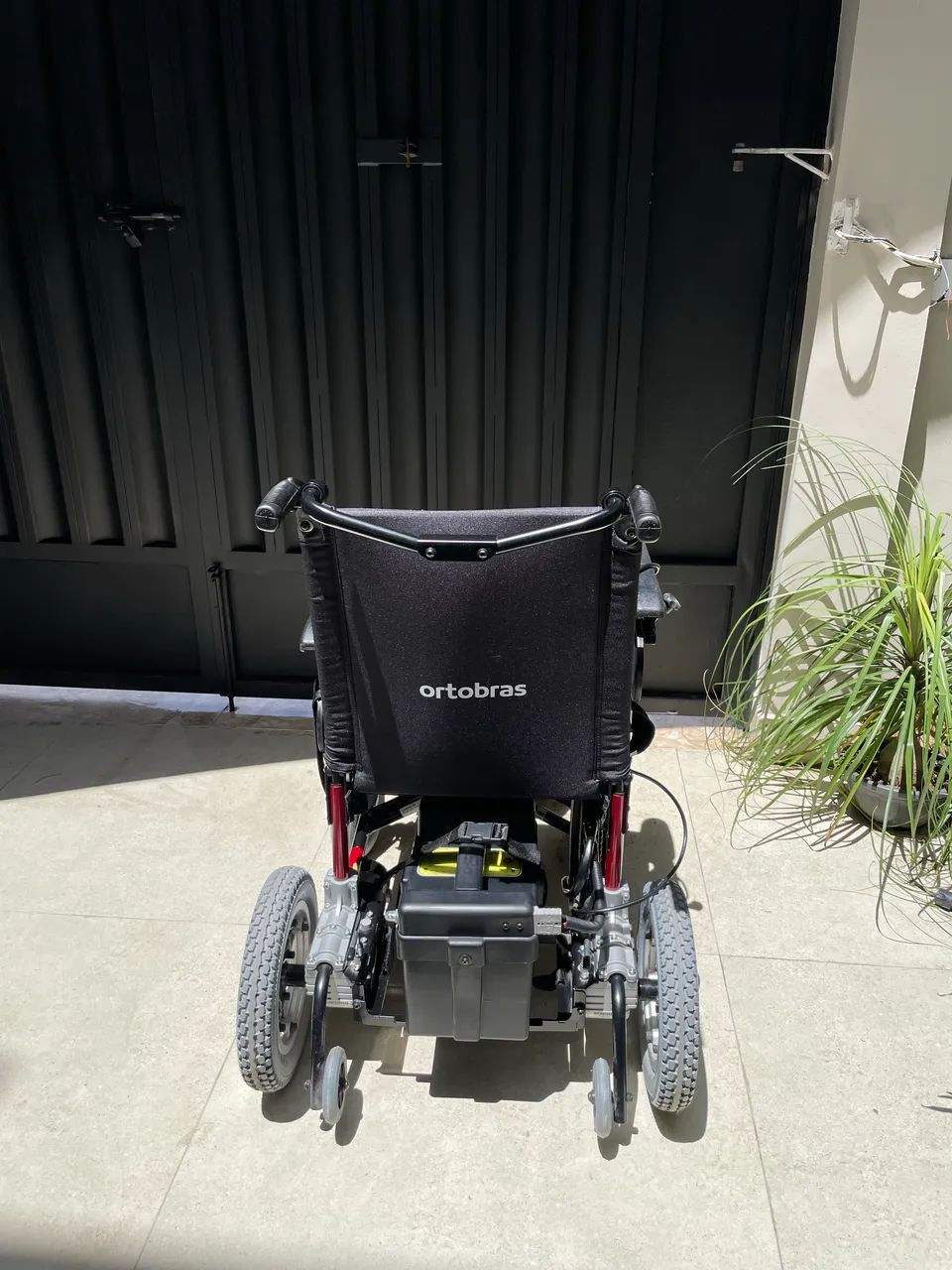 Cadeira de Rodas Motorizada Ortografa - Assento 46cm (ZERADA / NUNCA USADA) - Foto 3