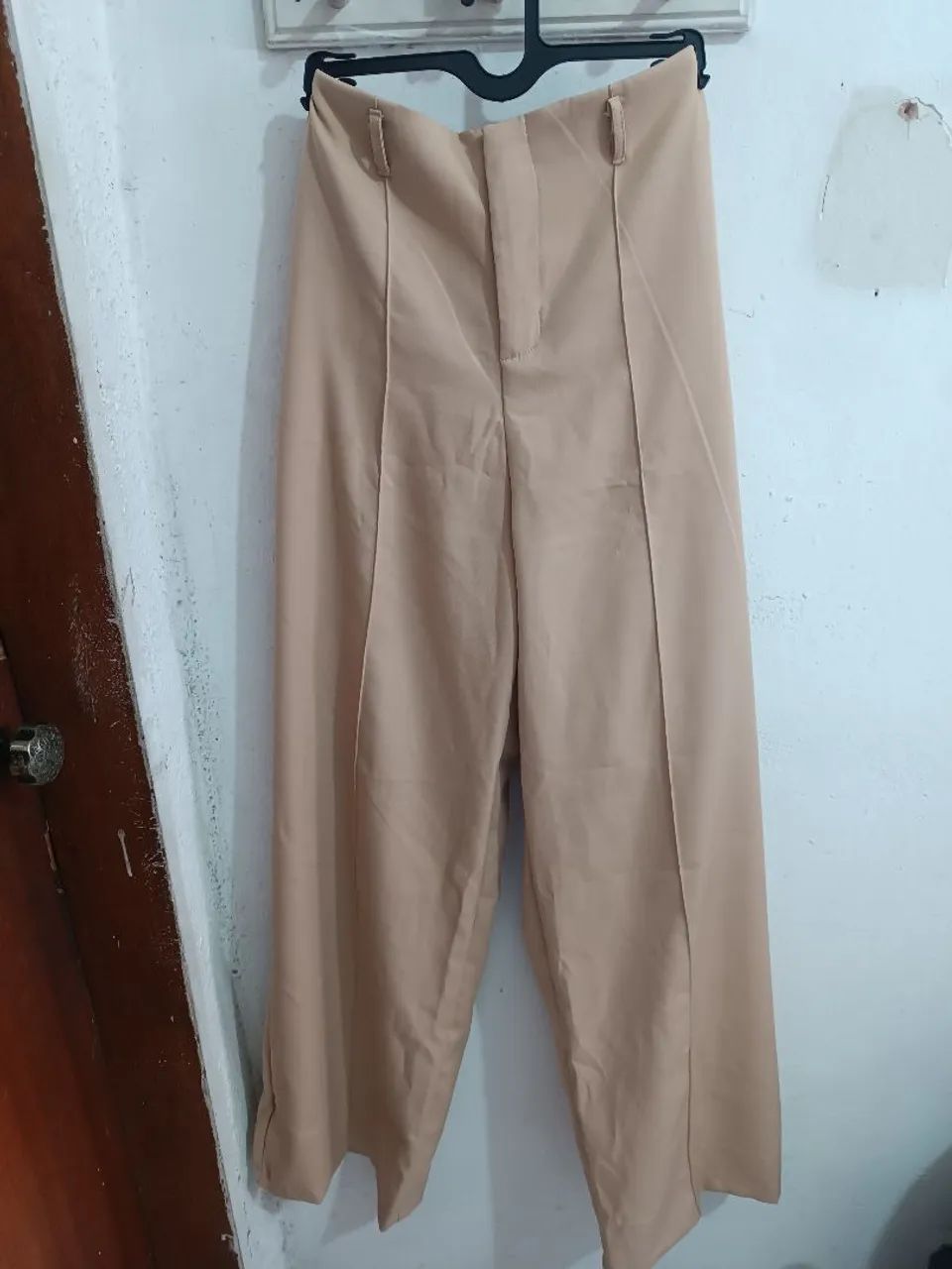 Calça pantalona alfaiataria 