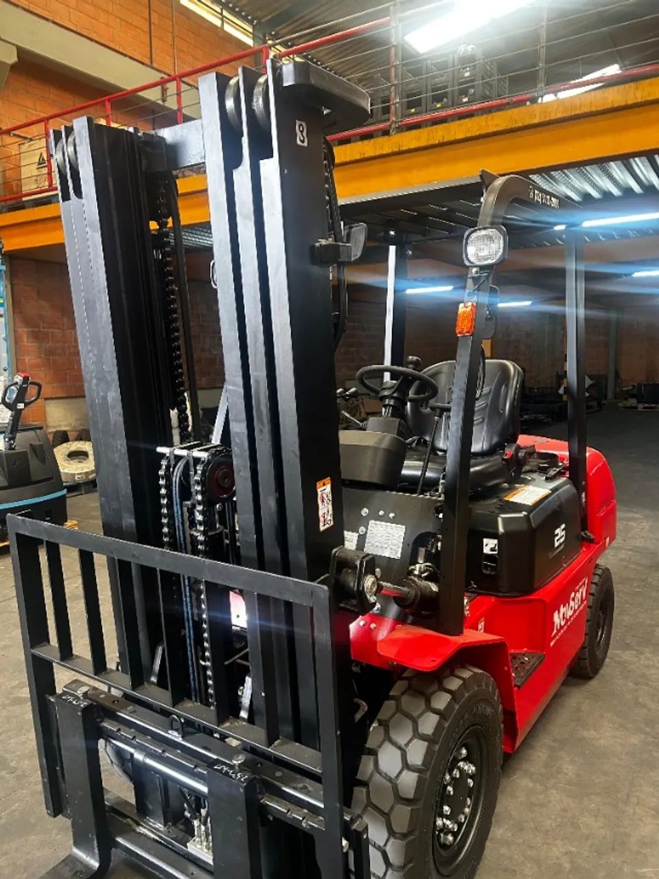 Empilhadeira Diesel Hangcha - 2,5 toneladas - 3 metros - Duplex - Foto 2