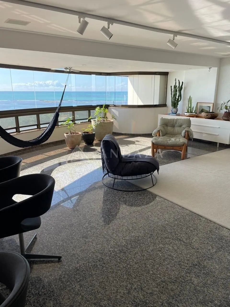 Cobertura Duplex de luxo à beira mar da orla de Jatiúca com 4 suítes e 616m2 de área priva