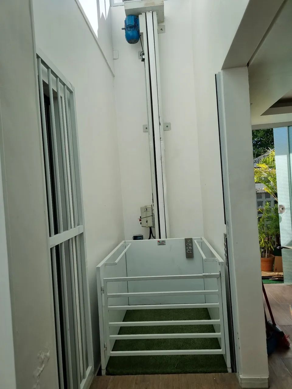 Elevador rosca (elevacar)