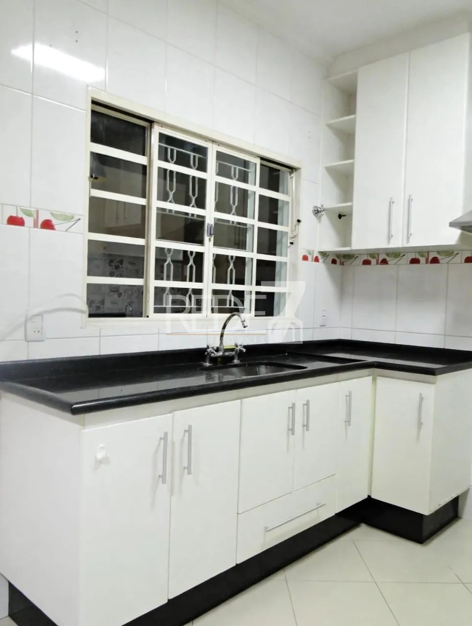 Sobrado moderno com 3 dormitórios e 1 Suite - Foto 4