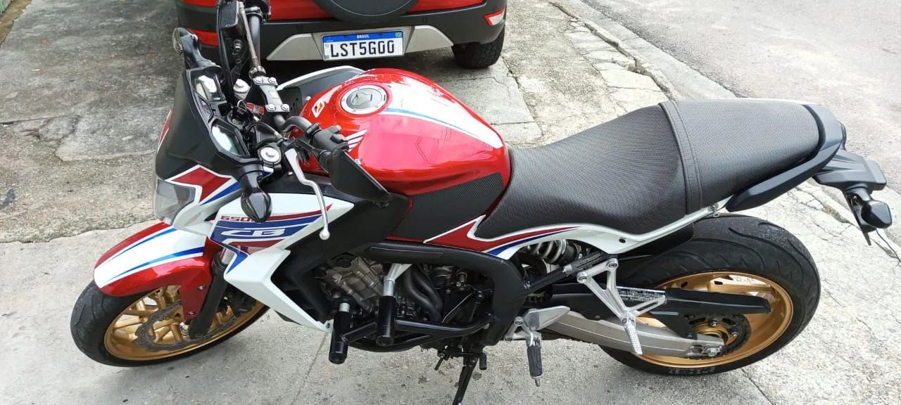 CB 650F - Foto 4