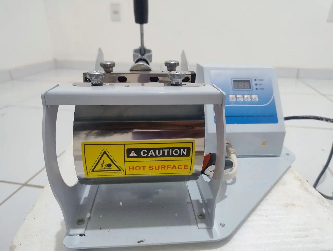 Máquina de estampar caneca - Foto 4