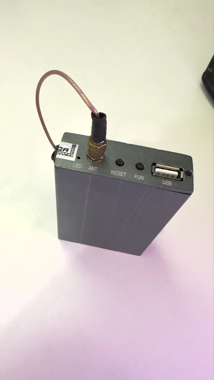 Modem veicular P/espelhar smartphone em central multimídia  - Foto 2