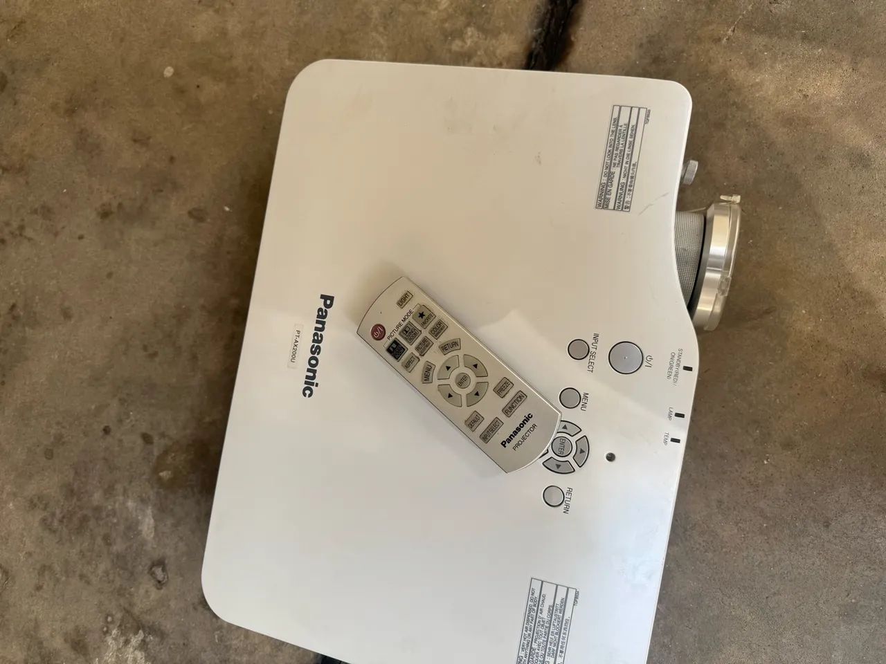 Retroprojetor Panasonic 