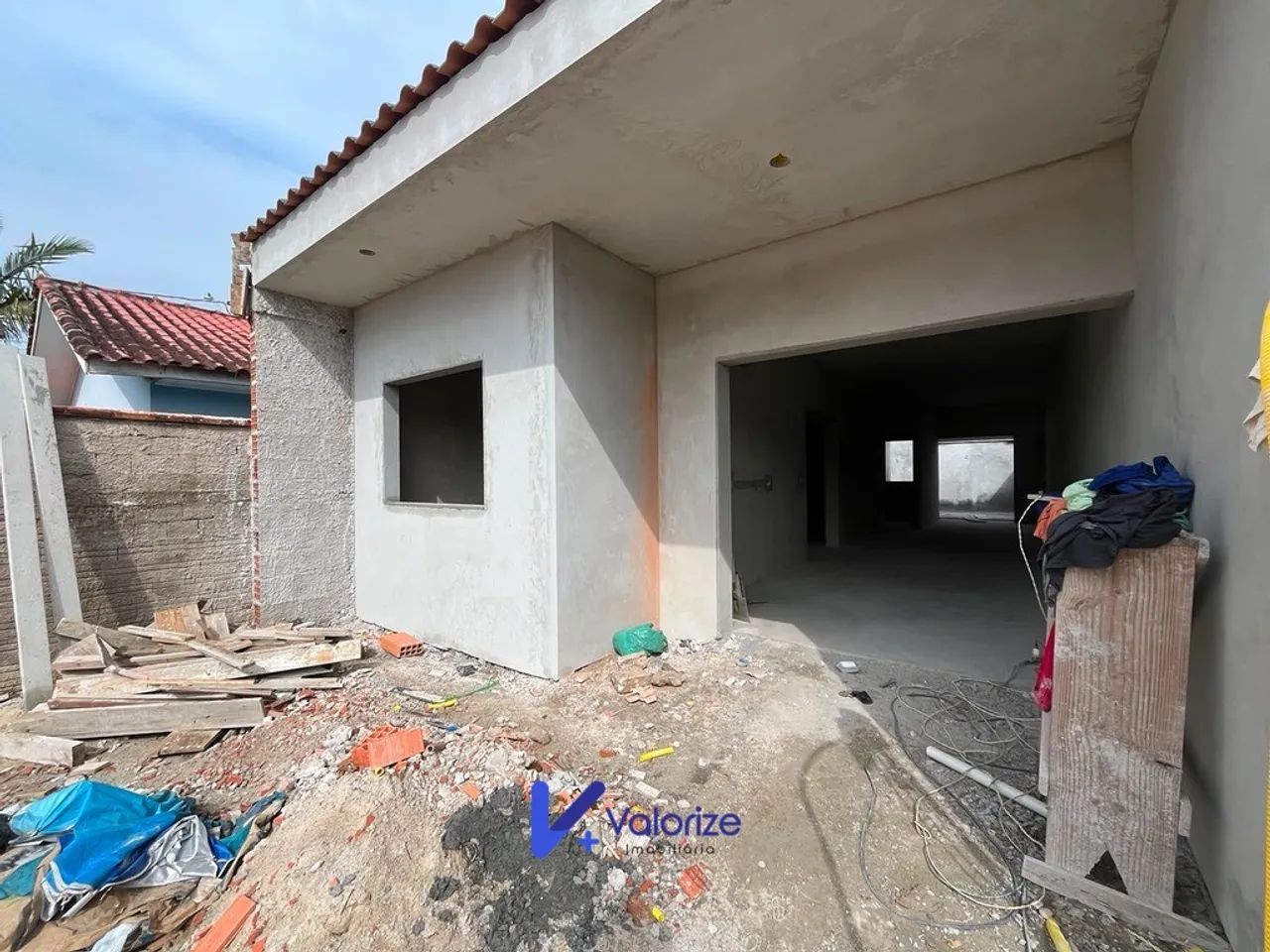 Casa com 03 quartos em Matinhos - Foto 2