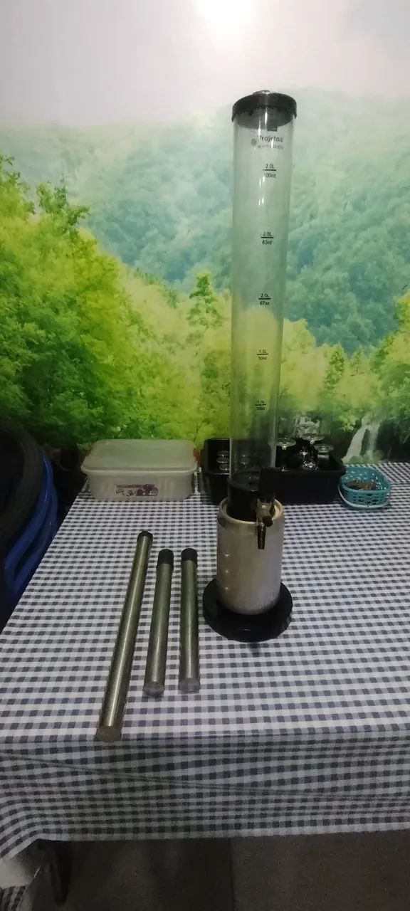 Cheap Draft Beer Tower.