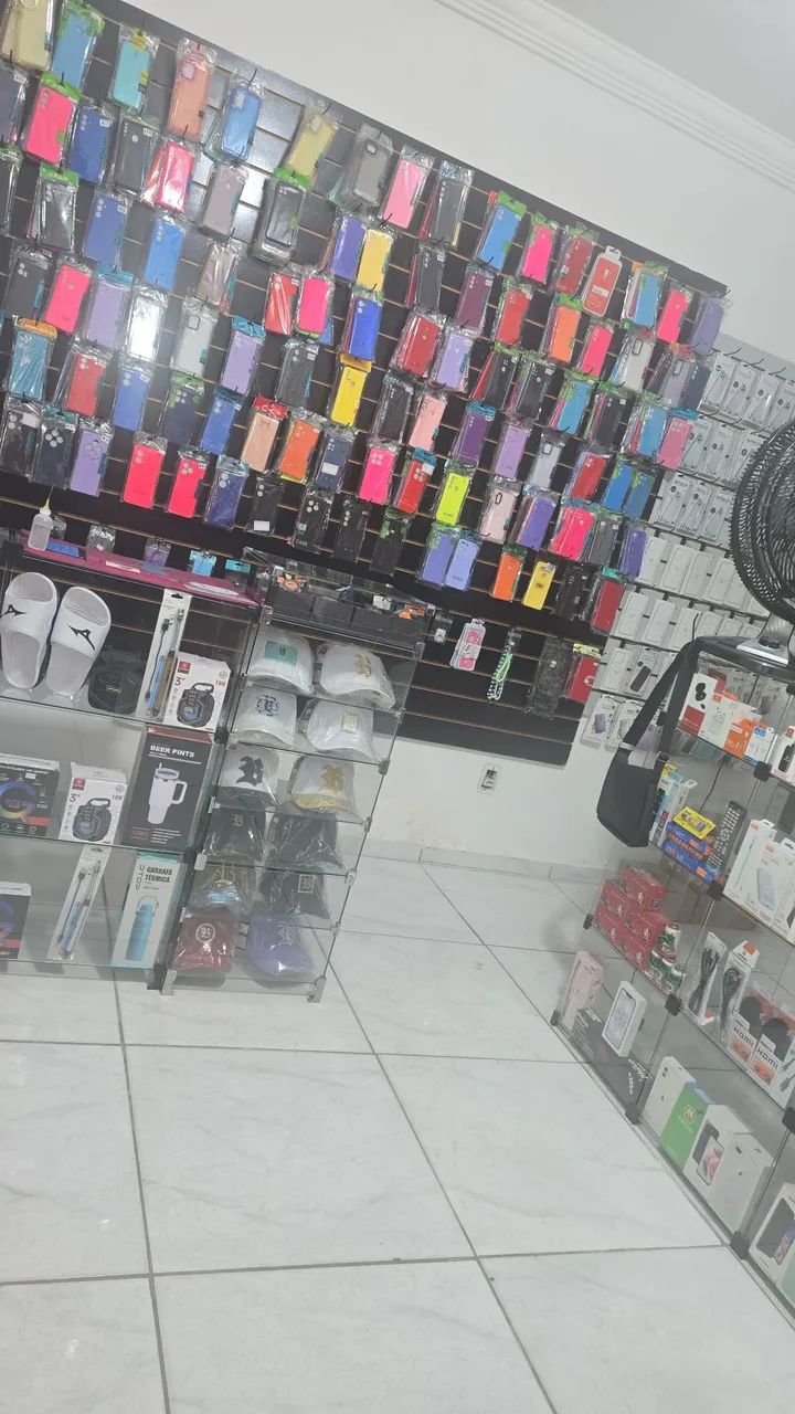 Fundo de assistência técnica de celulares.