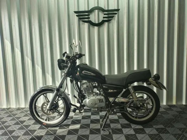 INTRUDER 125  - Foto 5