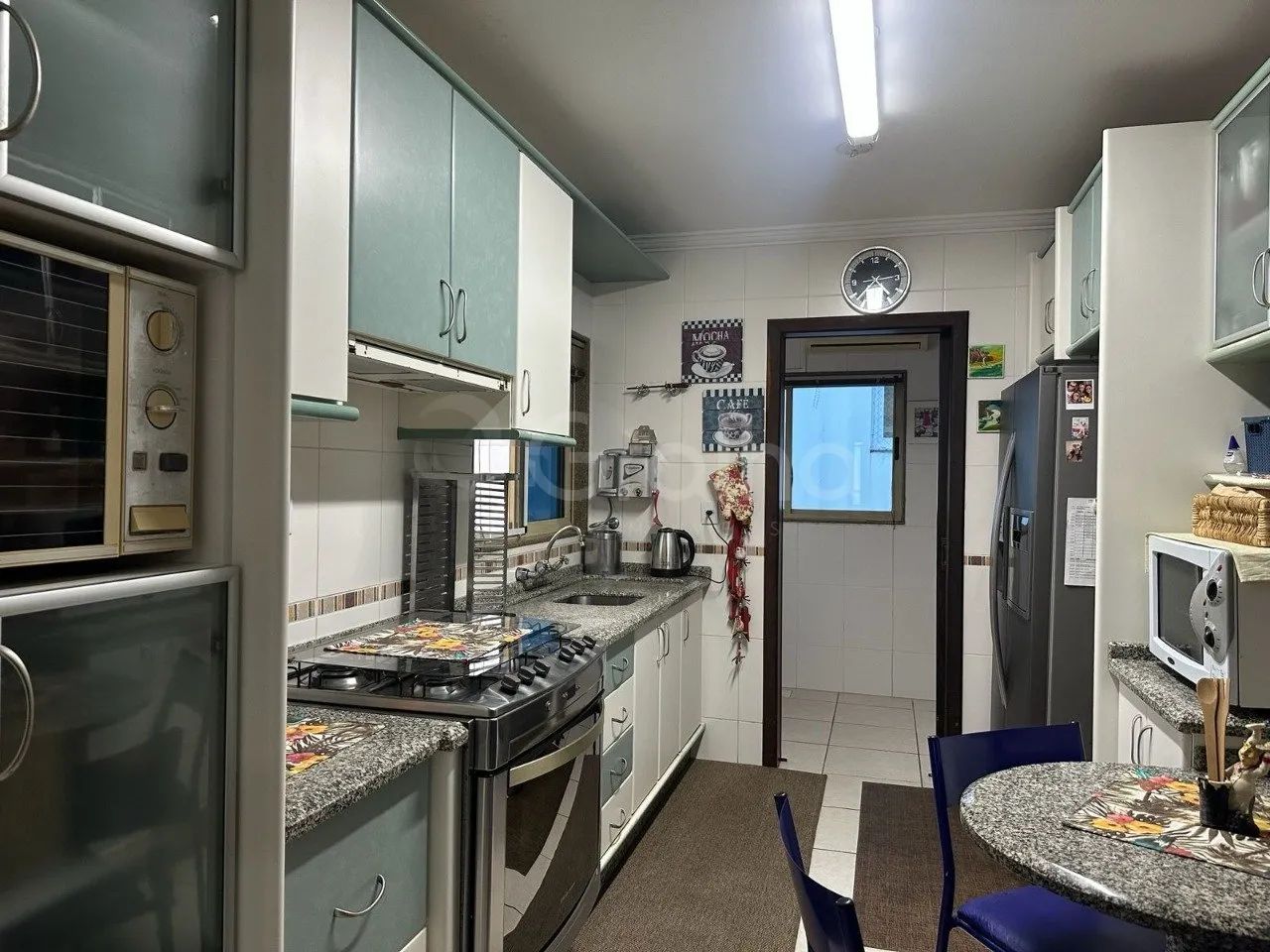Casa em Condomínio com 270 m² com 4 suítes em Coqueiros - Foto 2