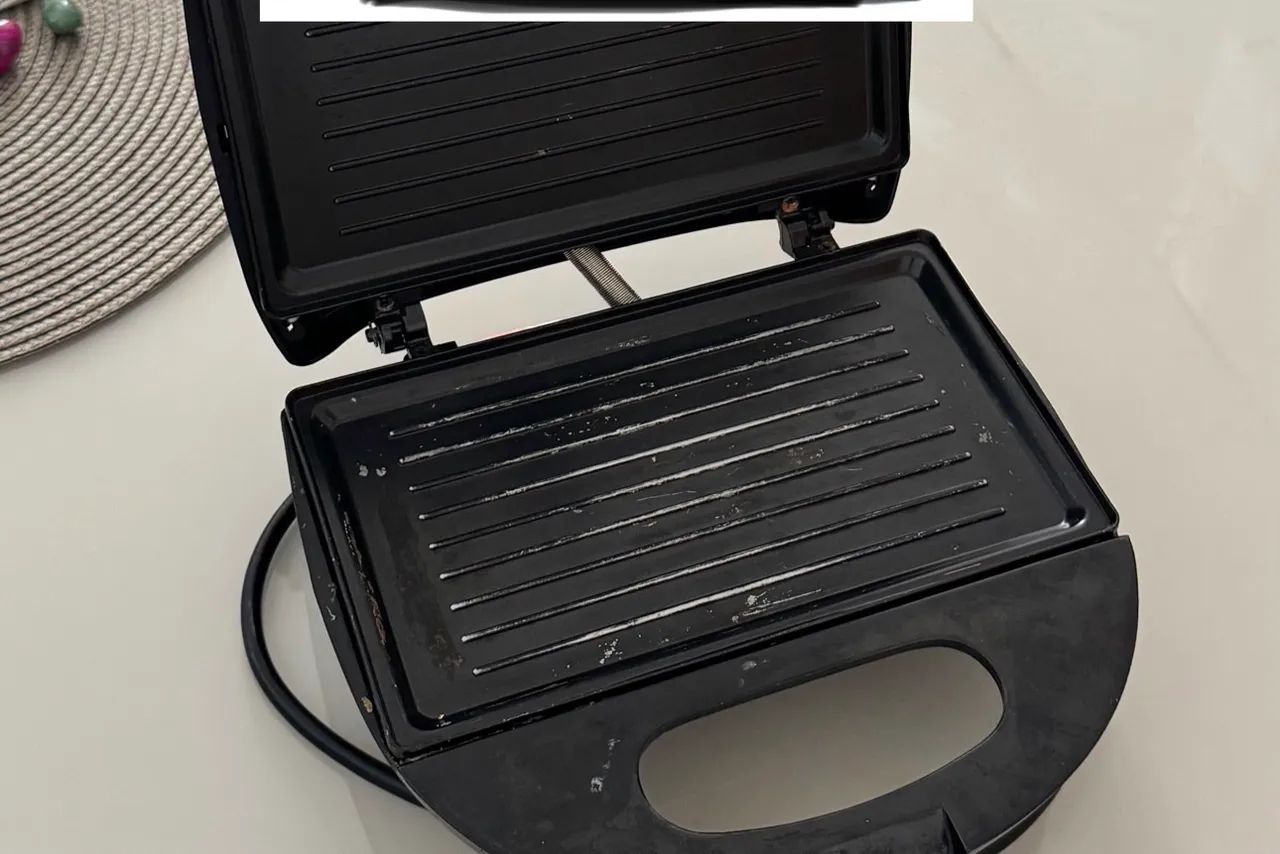 Mini Grill - Sanduicheira Philco   - Foto 2