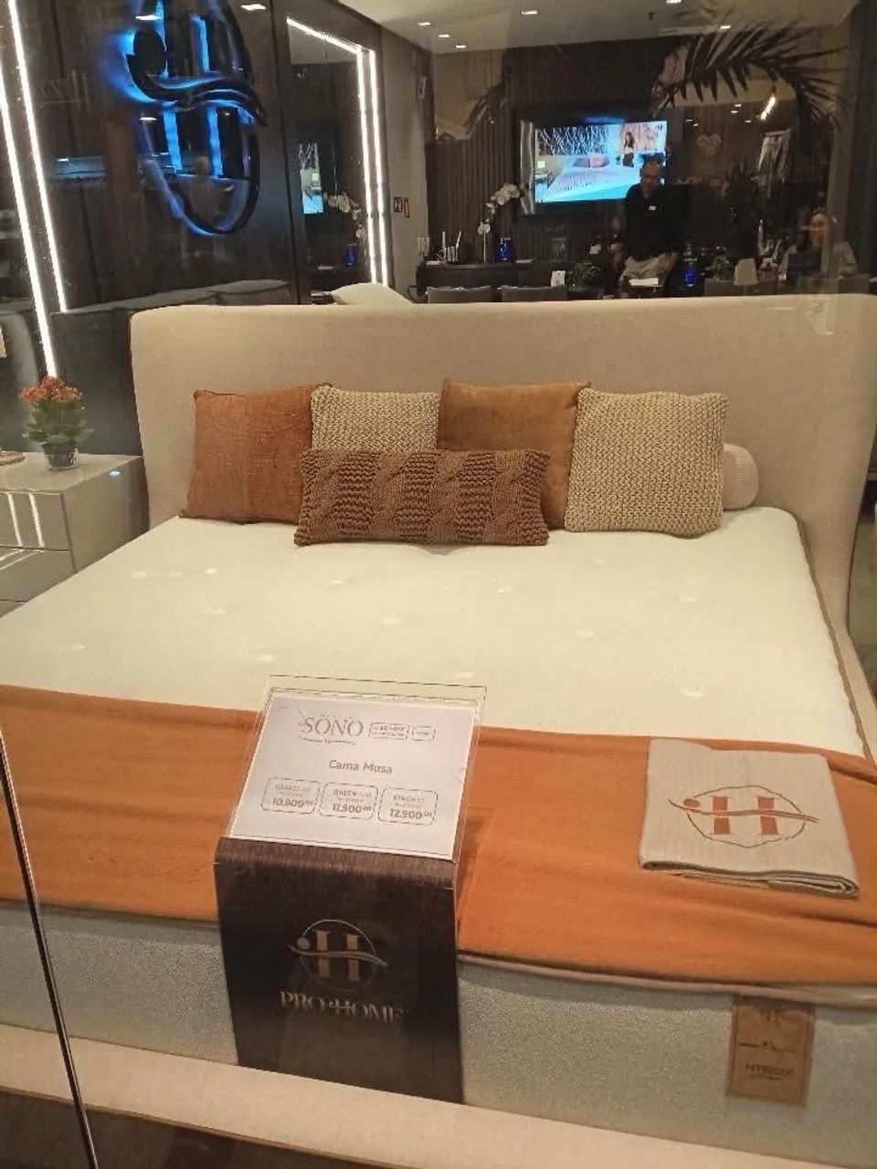 Cama Queen Uultis Designer- OPORTUNIDADE - Foto 3