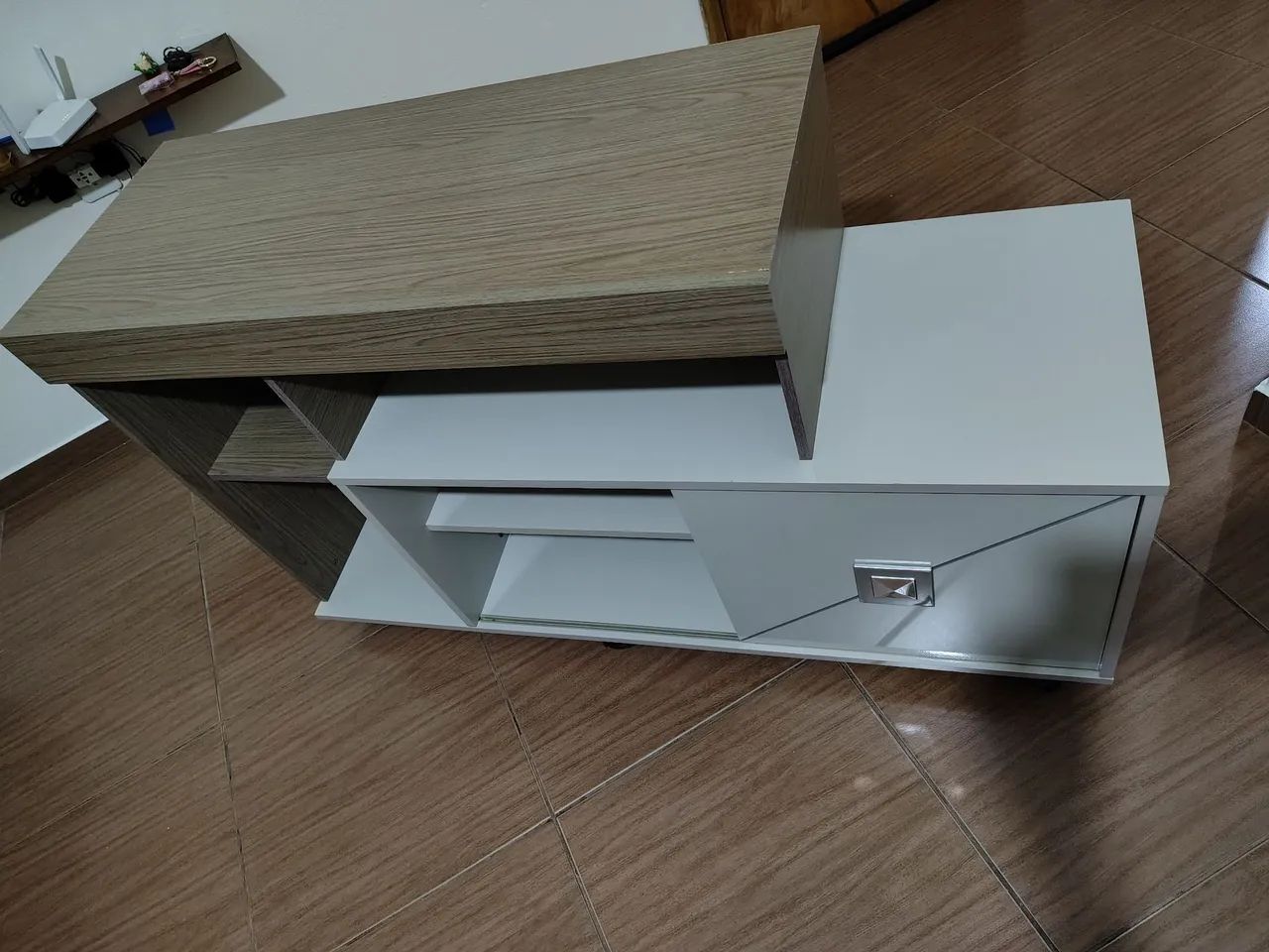 Rack com rodas para televisão. Em bom estado! - Foto 4