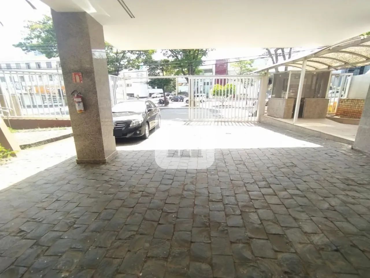 Prédio comercial para locação e venda no bairro Centro - Foto 2