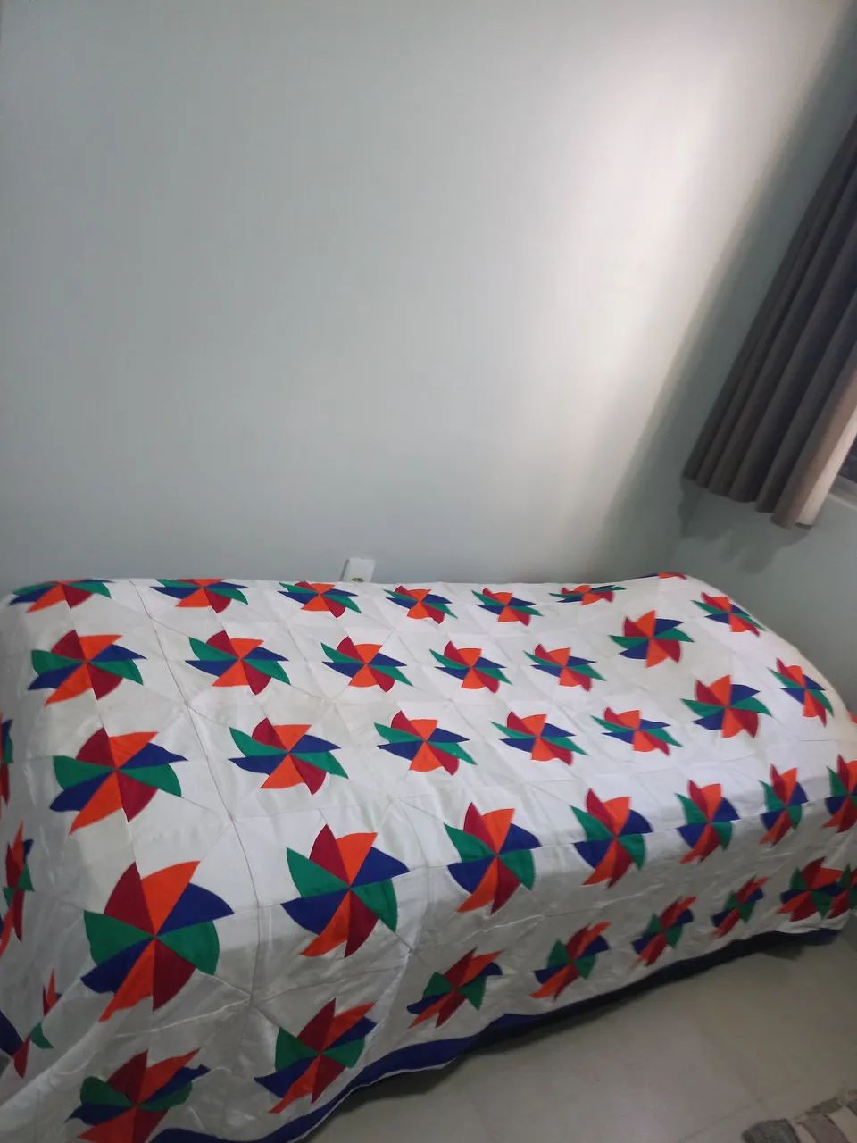 Duas camas, solteiro e casal 