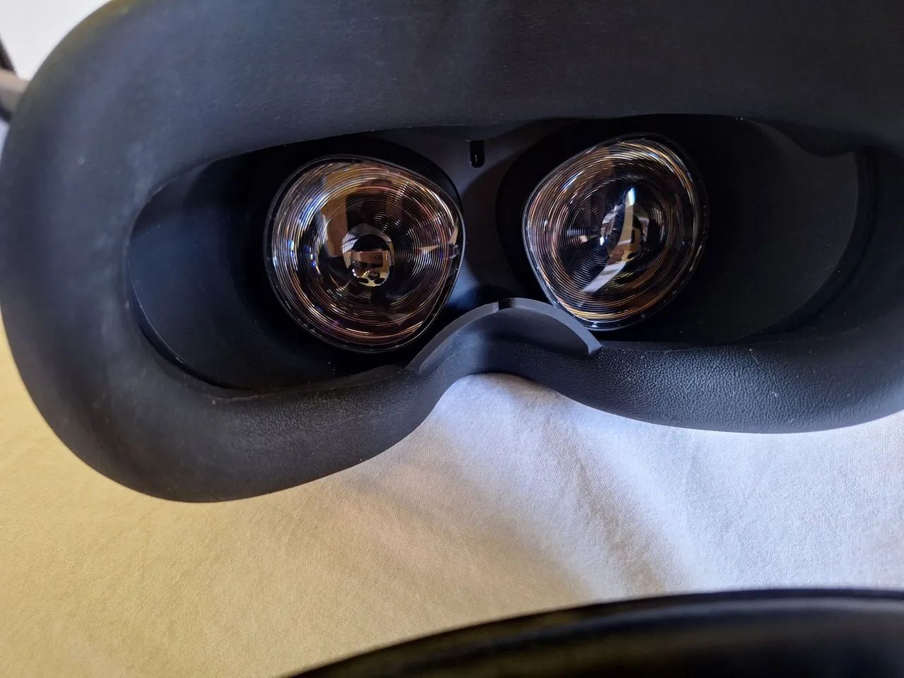 Meta Quest 2 128GB + Bobo VR M2 PRO + Proteção Silicone - Foto 3