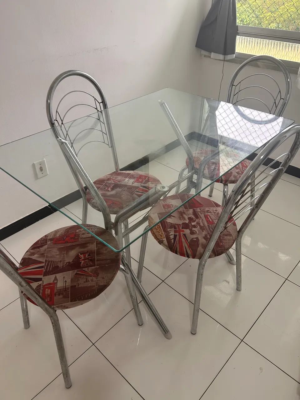Mesa de 4 lugares  - Foto 4