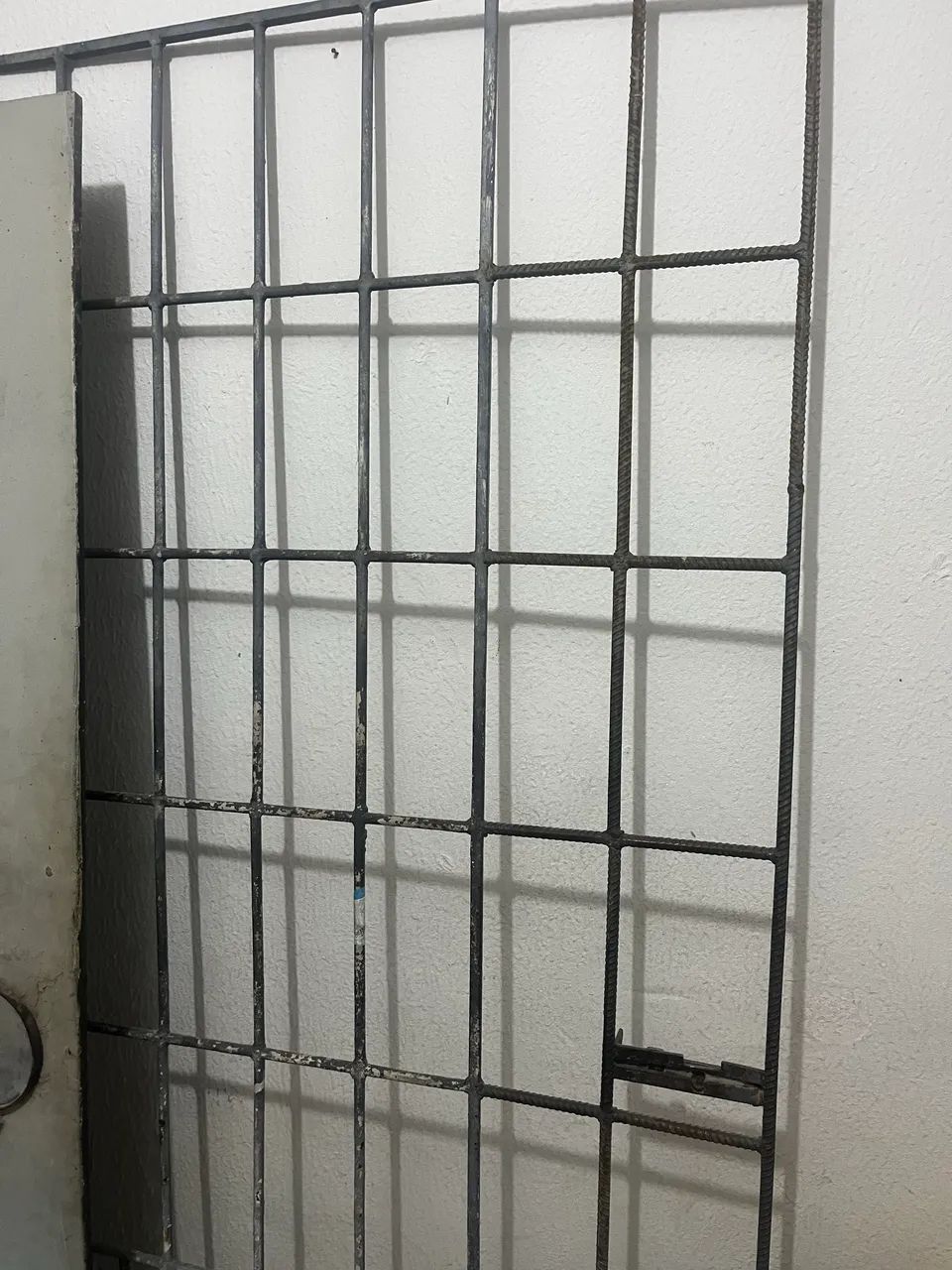 PORTÃO / GRADE E PORTA