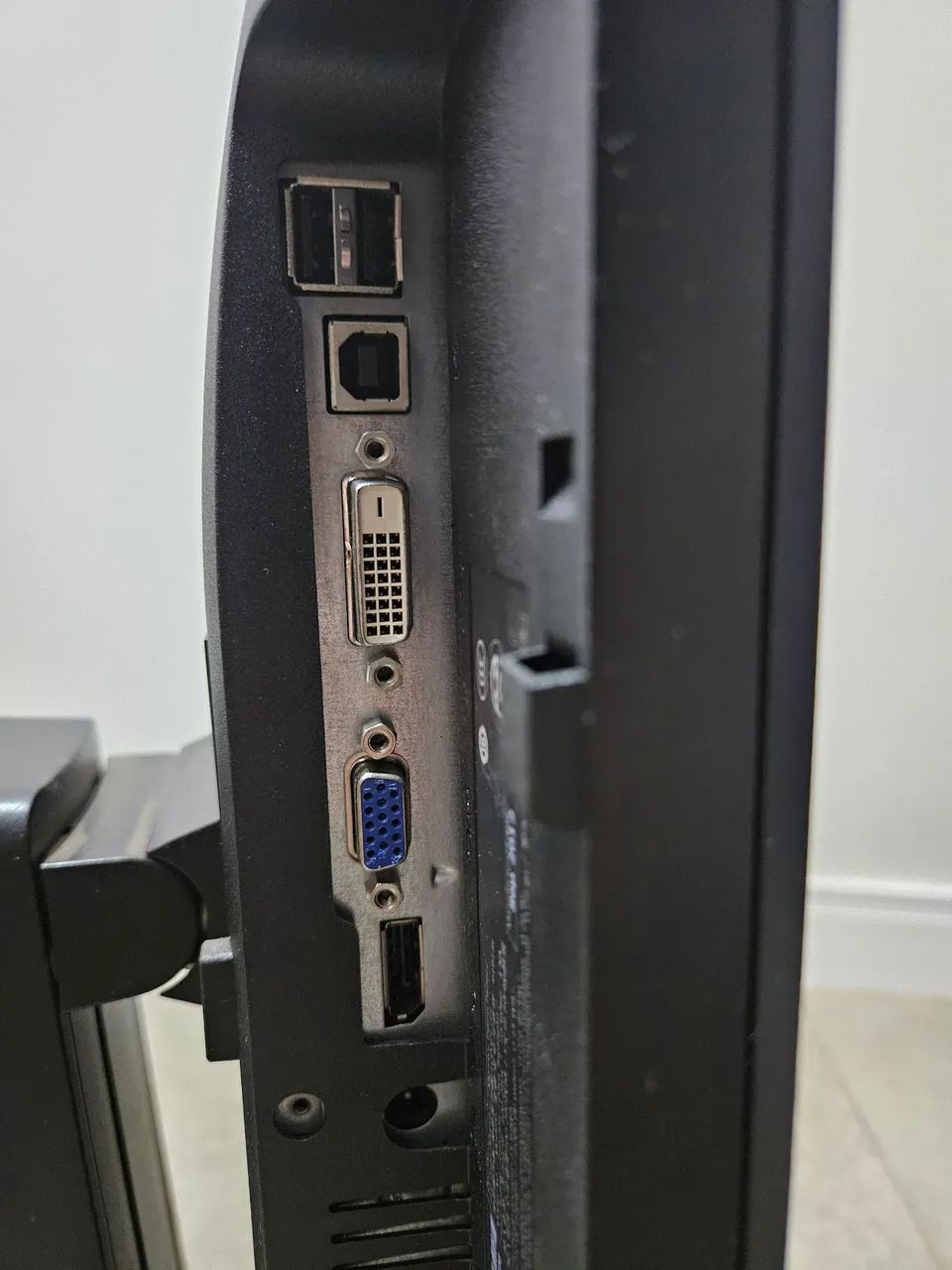 Monitor Dell Semi-novo - P1913t - Foto 3