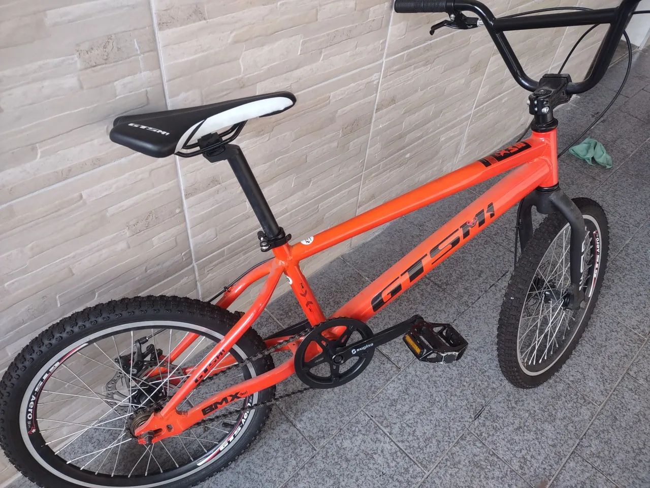 Bike BMX GTS 1 com freios a disco absolute movimento central selado - Foto 4