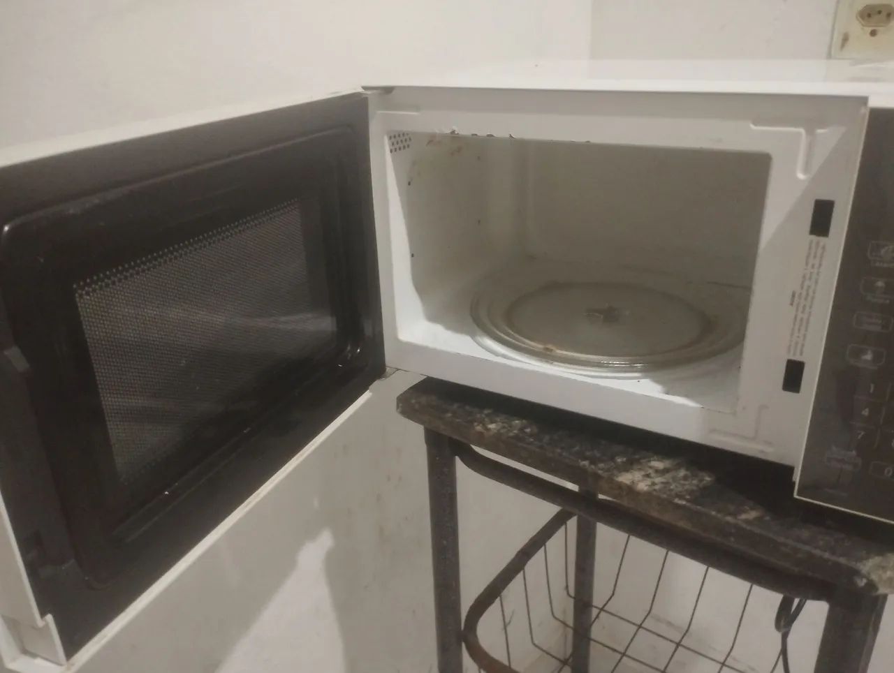 Vendo microondas em perfeito estado 350  - Foto 2