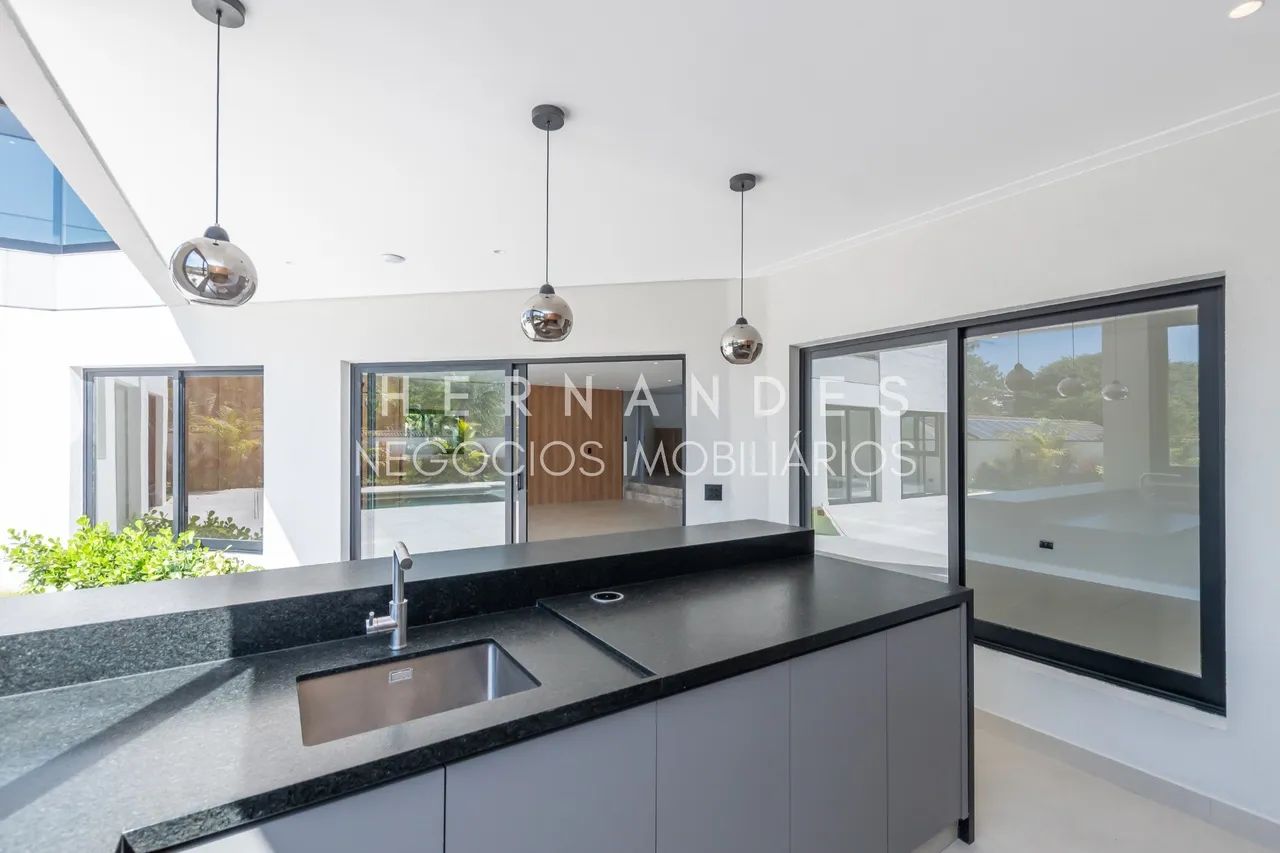 Casa de luxo em condomínio Alphaville com 4 quartos e 516,20 m² de área. - Foto 5
