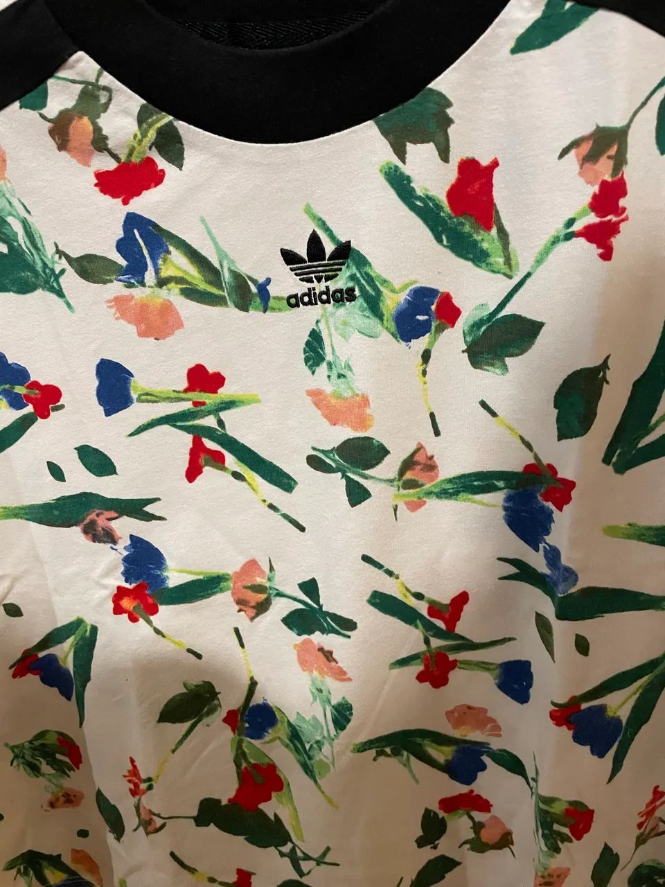 Camiseta Cropped Adidas  - Foto 3