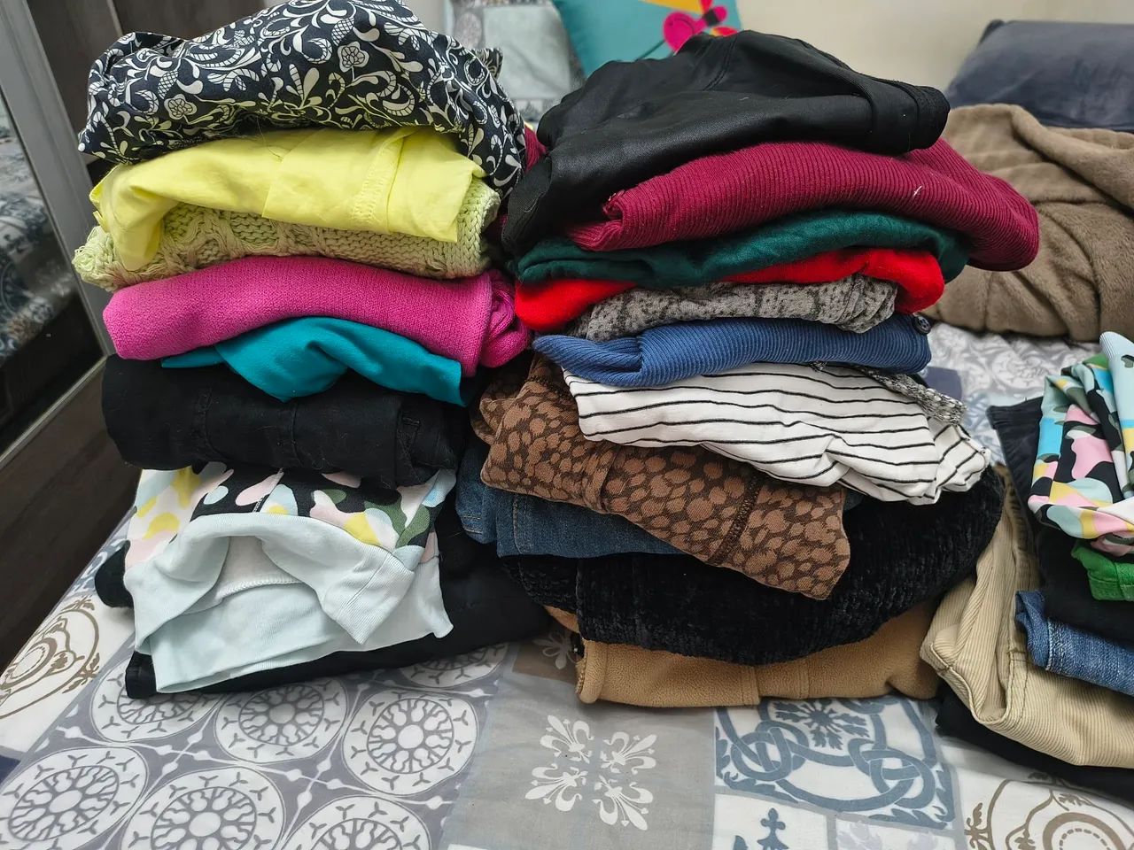 Lote de roupas 