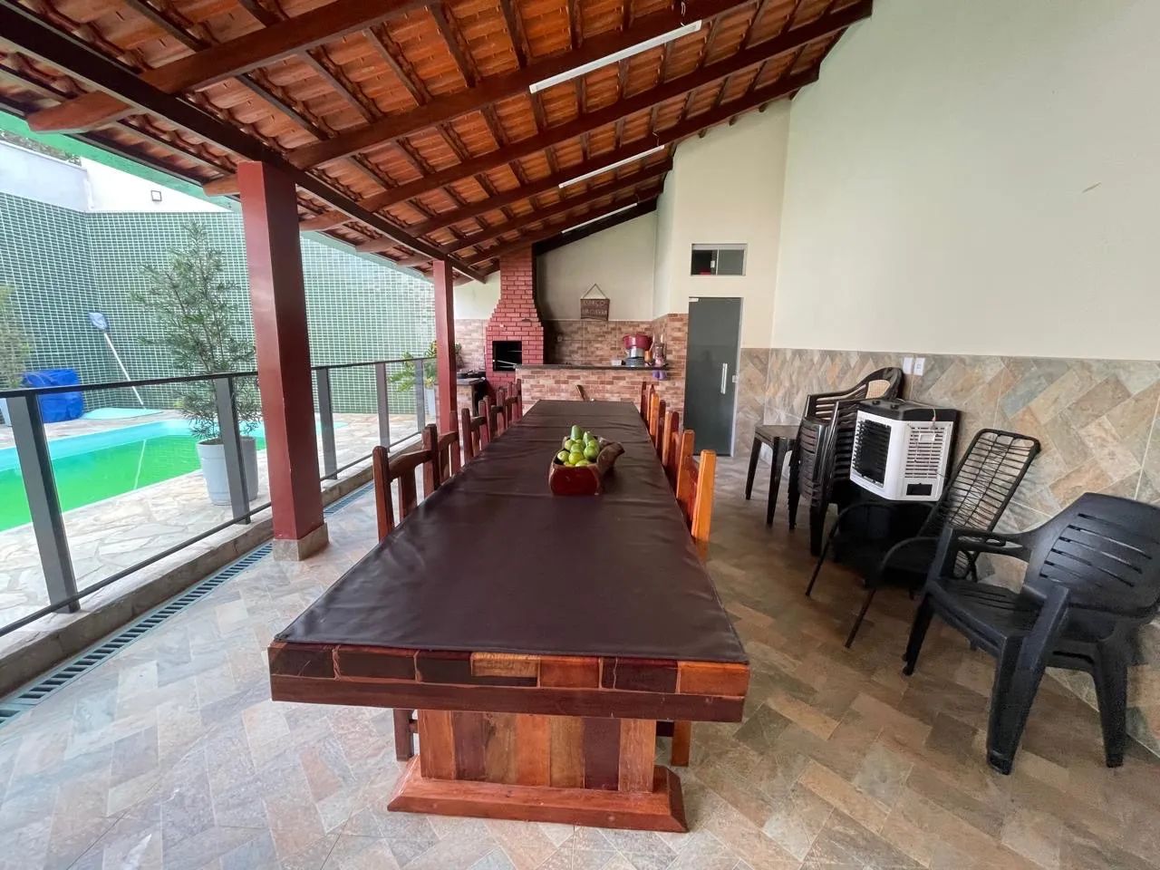 Casa 3 quartos, piscina - São Judas Tadeu.  - Foto 2