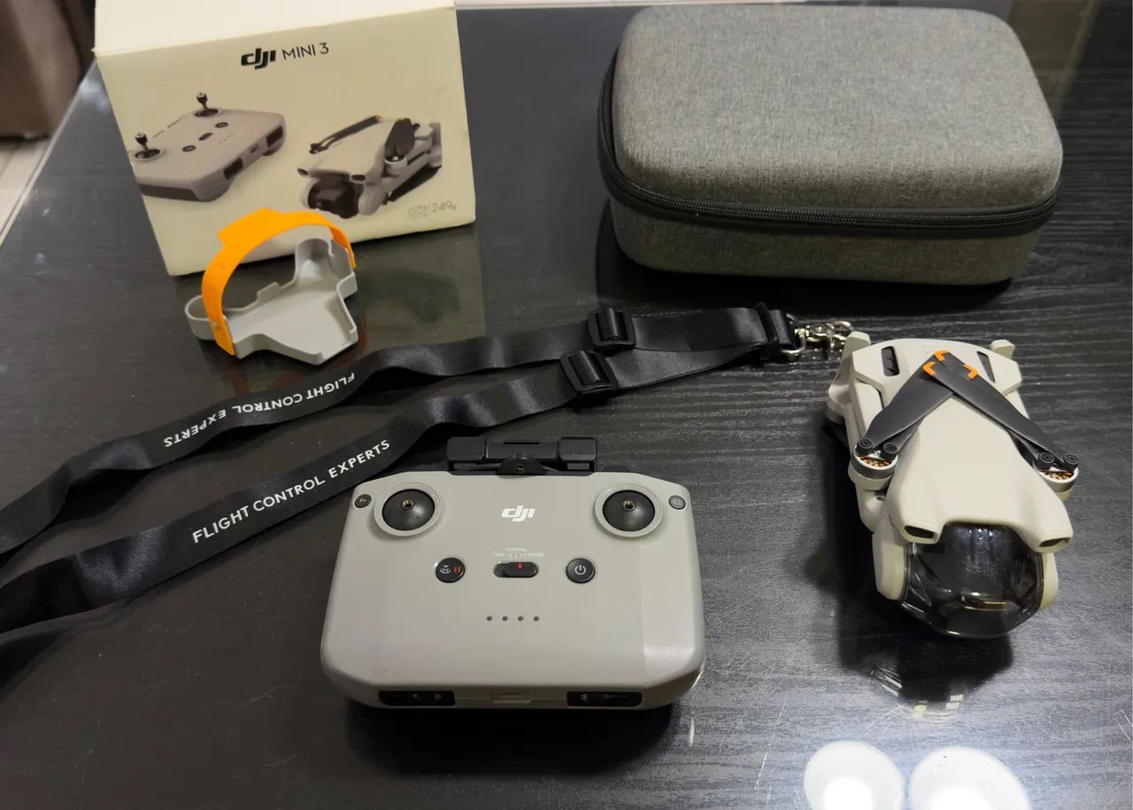 DJI Mini 3 Standard (Sem Tela) 