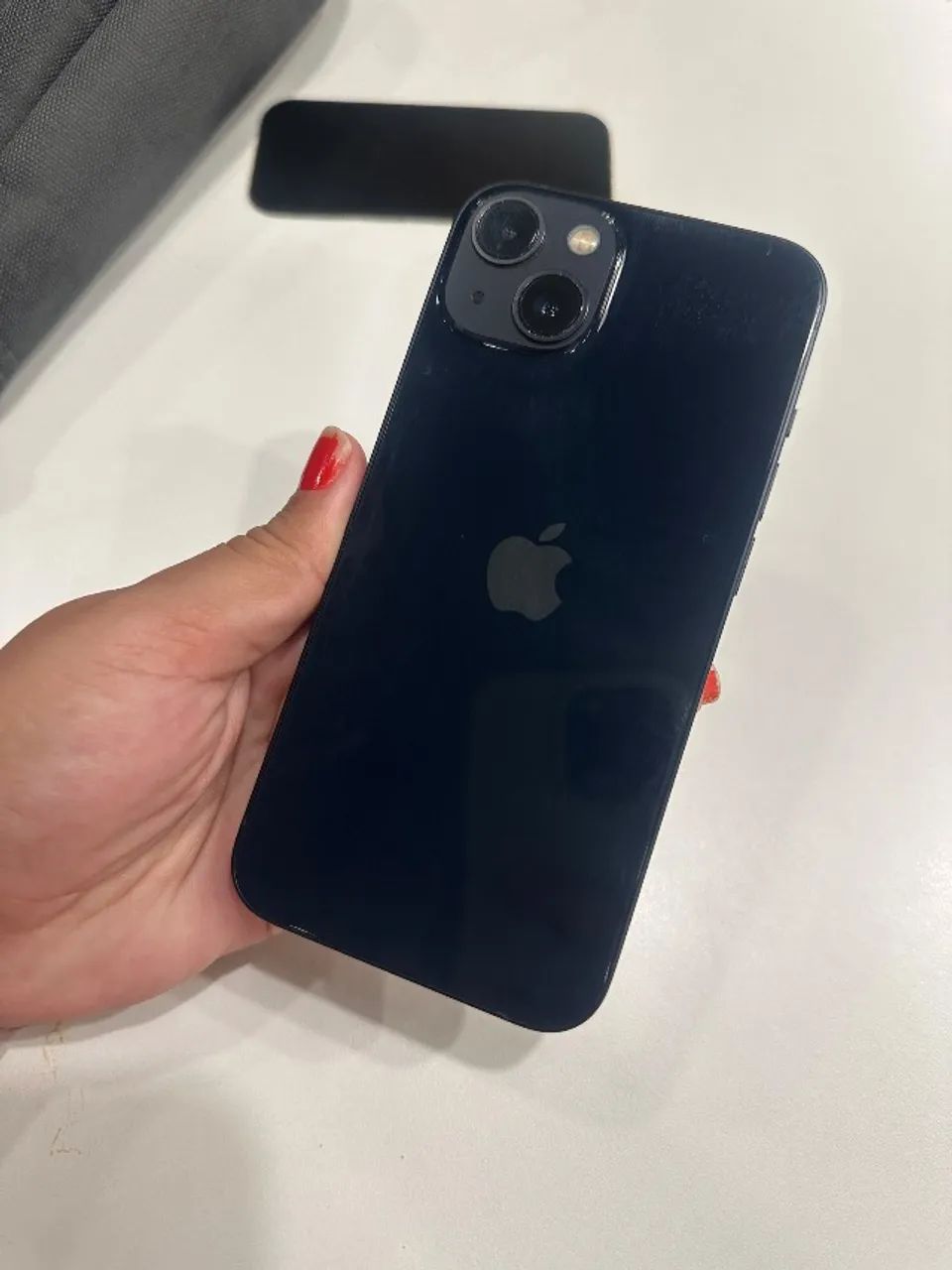 iPhone 13 - 256 - LEIA