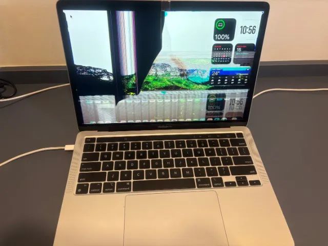 Macbook Pro M2 13 2022 (tela danificada) - Foto 4