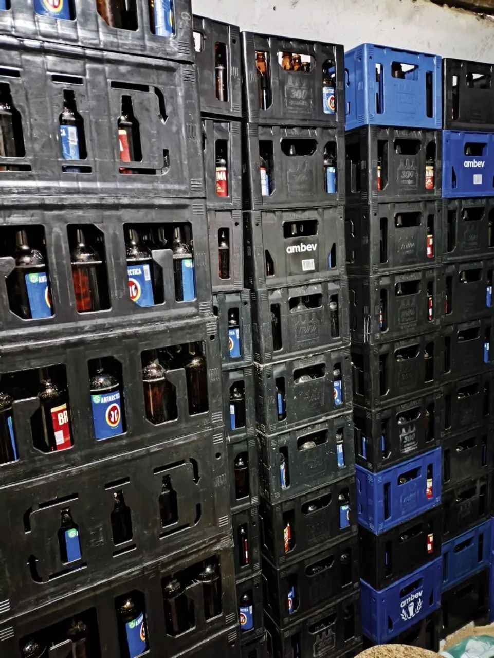Vendo caixa de cerveja  - Foto 3
