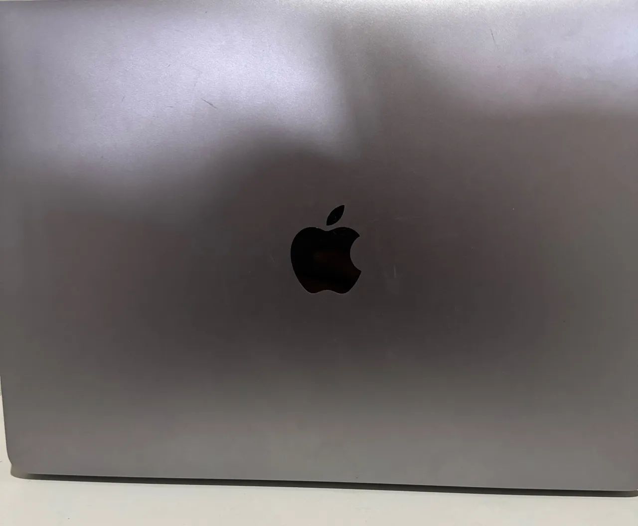 MacBook Pro 2019 Touch Bar  - Foto 2