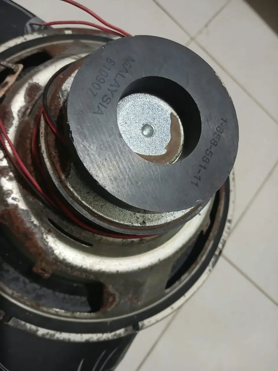 Vendo ou troco par de subs de 10 polegadas do Sony GTR-888 - Foto 3