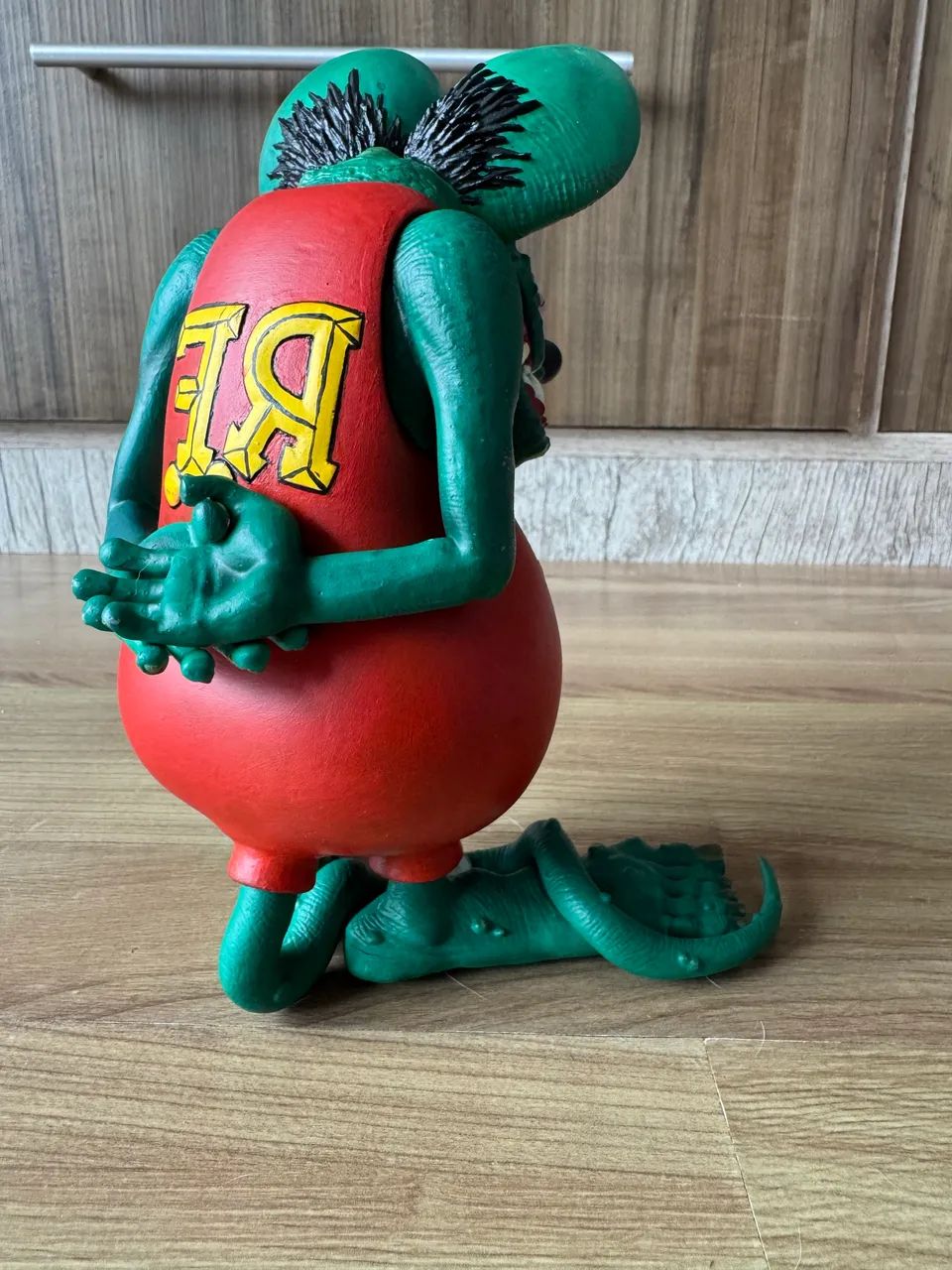 Boneco Rat fink 399.00 21 centímetros - Hobbies e coleções